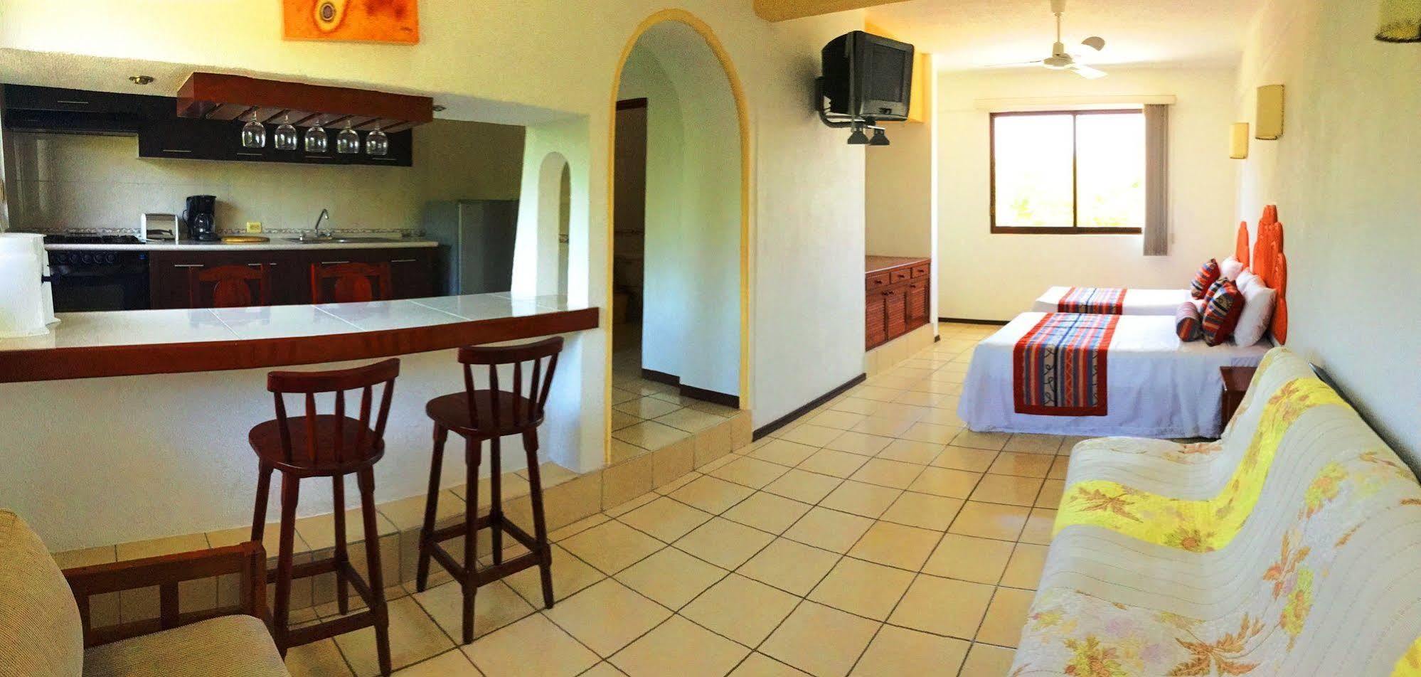 Quinta Carrizalillo Hotel Puerto Escondido  Buitenkant foto